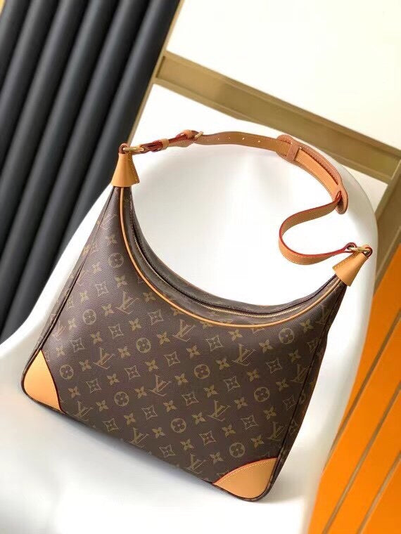Black Chevron Quilted Shoulder Bag with Gold-Tone Chain