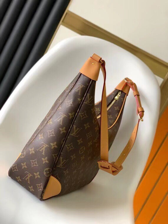 Black Chevron Quilted Shoulder Bag with Gold-Tone Chain